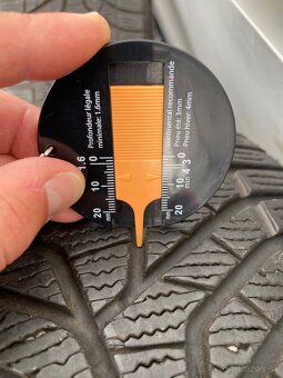 YOKOHAMA BLUEARTH WINTER - 8