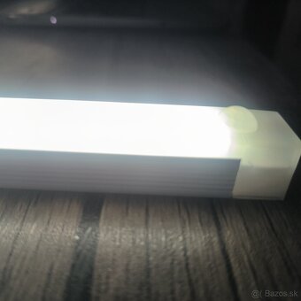 Svietidlo s pohybovým senzorom - 8