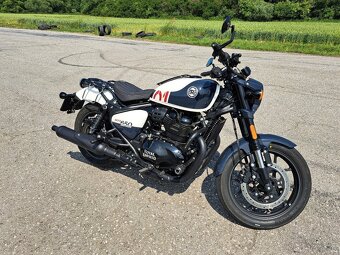 Royal Enfield Shotgun 650 - 8