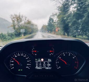Peugeot Rifter 1,5 BlueHDi, 96kW/130k, 111 tis km, A/T - 8