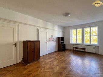 Prenájom komplet prerobeného 2 iz bytu s balkónom v centre P - 8
