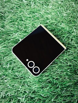 NOVÝ Samsung Galaxy Z Flip6 5G 12GB/512GB ( Limit - 8