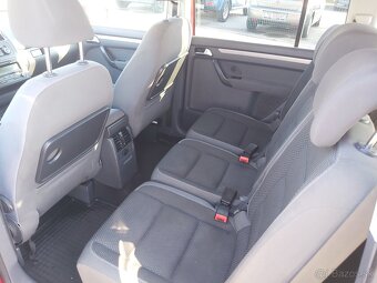 Volkswagen Touran 2.0 TDI Highline - 8