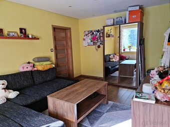 REZERVOVANÝ - 2 IZBOVÝ BYT s 2 LOGGIAMI na PRENÁJOM - 8