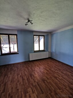 Veľkorysý dom Hosťovce - 8