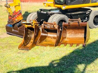 Kolesové rypadlo JCB JS145W - 8