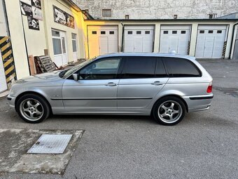 BMW e46 330xd+druhe auto na náhradné diely - 8