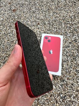 iPhone 13 - baterie 100% red - 8