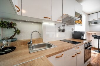 Šiková garsónka s veľkou terasou 35m2, klimat., KE-Šaca - 8