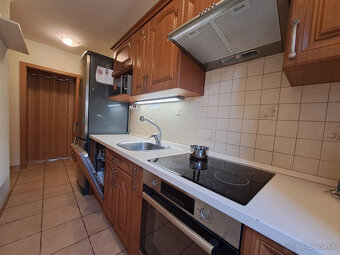 Prenájom 3 izbový byt s balkónom, komplet zariadený - 8