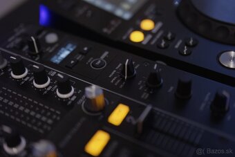 Pioneer 2x xdj 700 + djmix450 - 8