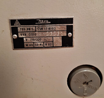 Funkční elektromechanická kalkulačka Nisa PK5 z roku 1974 - 8