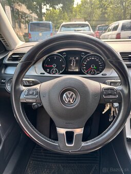 Predám Passat b7 Highline 2.0 TDi - 8