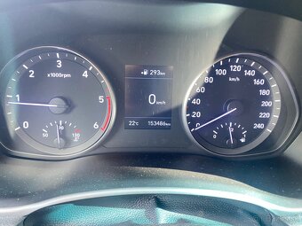 Hyundai i30 CRDi 1.6 85kw - 8