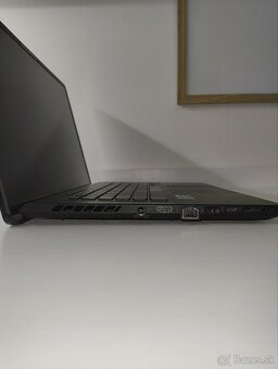 Asus ROG Zephyrus M16 | 32GB RAM | 1TB SSD - 8