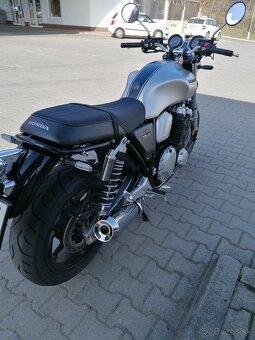 HONDA CB 1100 RS --- len 6000 km - 8