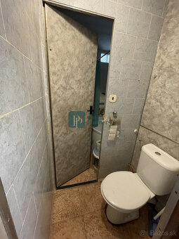 Predaj veľký 2.izbový byt, balkón, Sliač - 8
