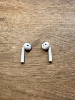Airpods 2. generácie TOP, originálne - 8