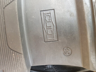 Damska vodeodolna outdoorova obuv CULT. - 8