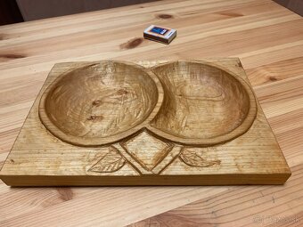 Predam rucne vyrezavanu dvojitu misu-drevo lipa - 8