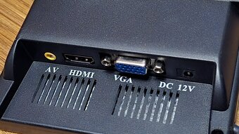 7" mini monitor LCD HDMI, VGA, AV - napájanie 12V - 8