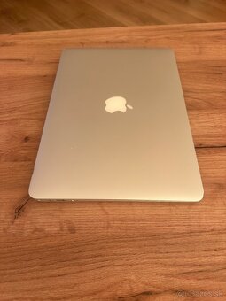 Apple MacBook Air - 8
