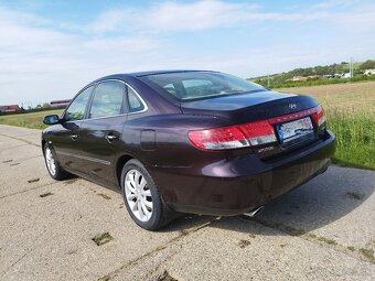 Hyundai Grandeur 2.2 CRDi r.v.2010 - 8
