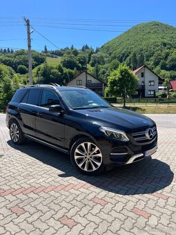 Mercedes-Benz GLE 250D 4MATIC - 8