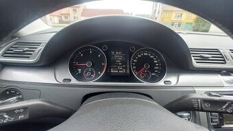 Volkswagen Passat Variant 2.0 TDI Highline, 125 kw, M6, 2012 - 8