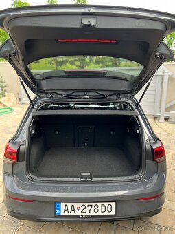 VW GOLF 8 2.0 TDI, DSG, 110kW, 124.000km, SIVÁ METALÍZA - 8