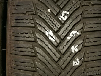 205/55 R16 - zimné pneu Michelin (4 ks) - DOT 22 - 6+ mm - 8