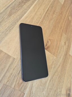 Samsung Galaxy S22 256 GB - 8