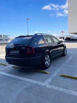 Škoda Octavia 2.0 TDI DSG - 8