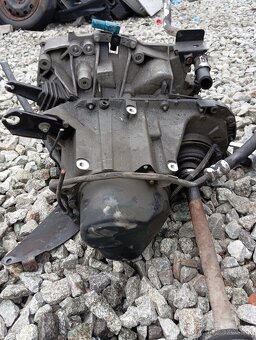 Prevodovka na Renault Thalia 1.2 55kw 112 000 km rok 2011 - 8