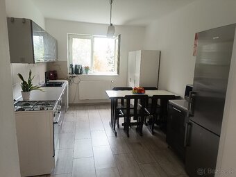 2izbový tehlový byt Žilina ul.Hollého-po rekonštrukcii - 8