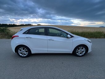Hyundai i30 1.4 mpi ,98000km - 8