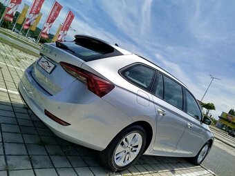 Škoda Octavia Combi 2.0 TDI Business DSG 110kw / 2022 - 8