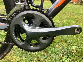 Cestný bicykel Giant Contend SL2 - 8