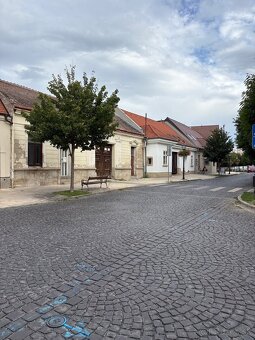 PRENÁJOM / GARSÓNKA / CENTRUM MESTA HALENARSKA - 8