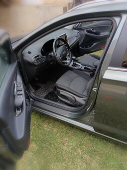 Hyundai i 30 kombi, 1,5i, 11/2022 - 8