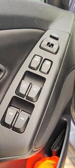 Predám Hyundai ix35 - 8