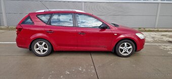 Kia Ceed combi 1.6 crdi 85 kW r.v. 2008 km 350000 - 8