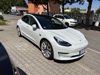 Tesla Model 3 Performance | 377 kW (513 PS) | 4x4 | 10/2019 - 8