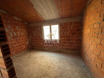 Na predaj apartmán-rodinný dom s terasou a garážou – Zadar,  - 8