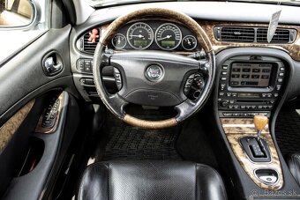 Jaguar S-Type 4,2 V8 300Ps - 8