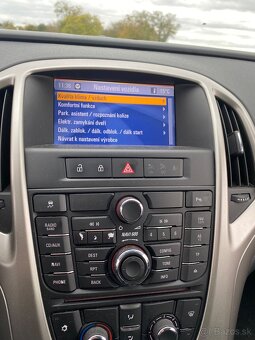 Opel astra Sport-tourer 1.7 CDTI - 8