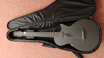 Gitara Enya so zabudovanými efektmi - 8