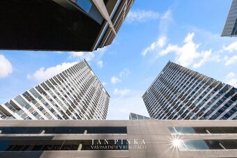 2-izbový byt s parkovacím miestom v Panorama City - 8