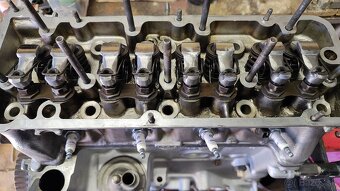 Lada 1.6 - 8