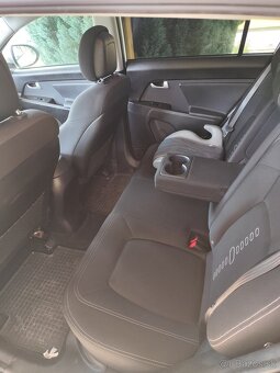 Kia Sportage - 8
